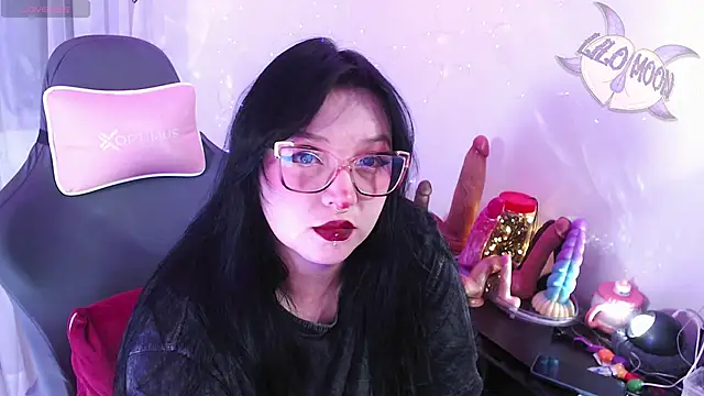 LiloMoon69 online show from 04-27-26, 04:21