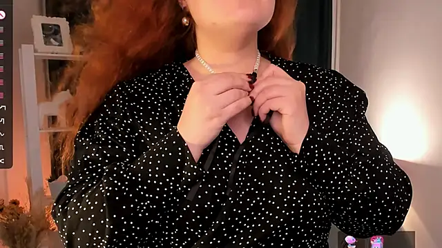 Lana Bananass online show from 06-06-26, 12:32