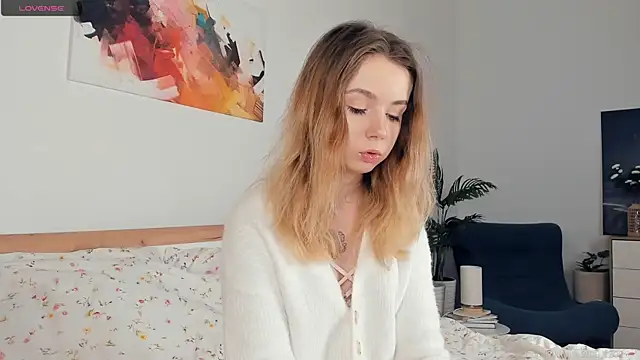 Snapshot of DominikaElis chatting on 01-20-25, 07:04 DominikaElis online show from 01-20-25, 07:04