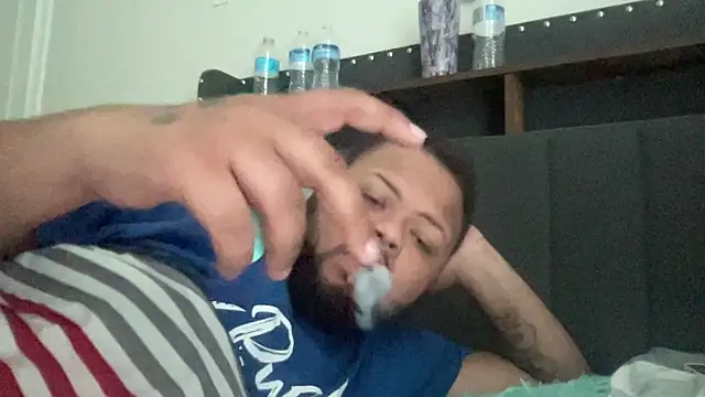 Snapshot of papijusto chatting on 11-08-25, 09:46 papijusto online show from 11-08-25, 09:46