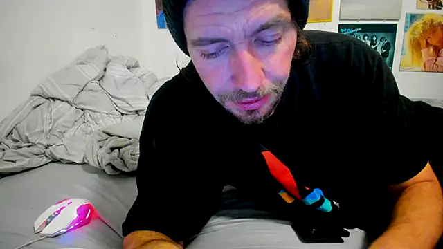 Snapshot of cloudyystar666 chatting on 11-29-25, 09:45 cloudyystar666 online show from 11-29-25, 09:45