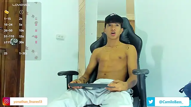  CamiloBass online show from 12-19-24, 01:39