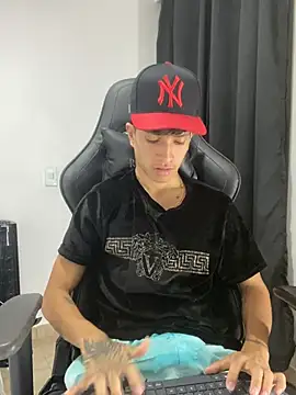  CamiloBass online show from 03-08-26, 02:04