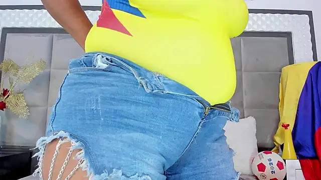 OliviaBurning online show from 03-20-25, 10:40