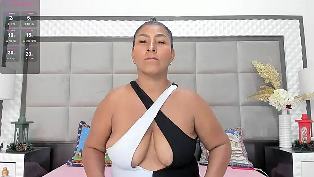 OliviaBurning online show from 12-17-25, 12:22