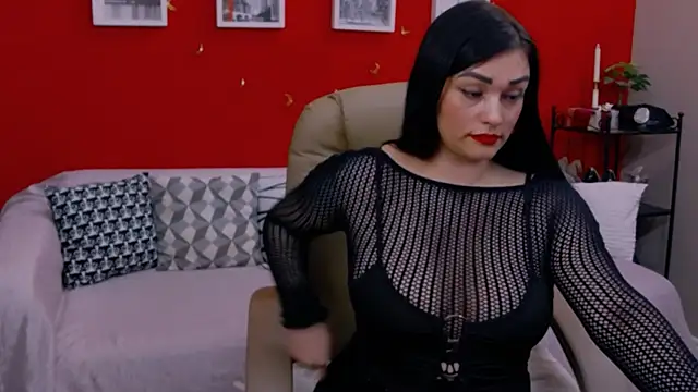 Snapshot of ChantalLion chatting on 12-19-24, 10:42 ChantalLion online show from 12-19-24, 10:42