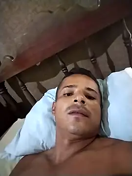 Snapshot of bolumba chatting on 09-08-25, 02:38 bolumba online show from 09-08-25, 02:38