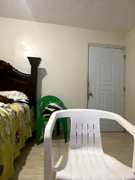 Snapshot of anubi0880 chatting on 12-02-24, 10:12 anubi0880 online show from 12-02-24, 10:12