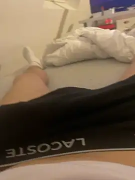 Snapshot of 18yogermann chatting on 02-27-25, 06:31 18yogermann online show from 02-27-25, 06:31