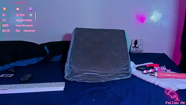 Piggy Eddy online show from 02-18-26, 01:56