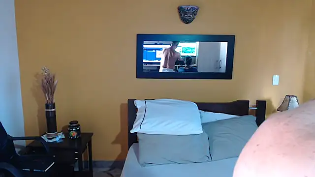 SaraandJuanDP online show from 02-23-25, 09:26