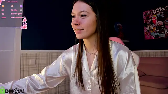Snapshot of Nicole_Charm chatting on 04-16-26, 12:22 Nicole Charm online show from 04-16-26, 12:22