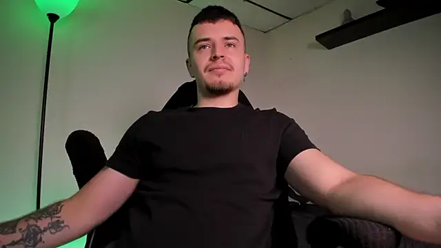 james connor2 online show from 02-09-26, 06:45