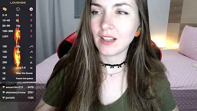 Snapshot of Naughty_Annn chatting on 04-30-26, 06:31 Naughty Annn online show from 04-30-26, 06:31