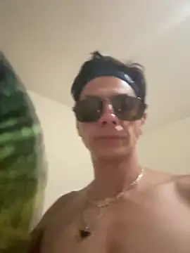 latino1986 online show from 02-01-25, 06:29