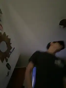 latino1986 online show from 02-22-25, 01:22