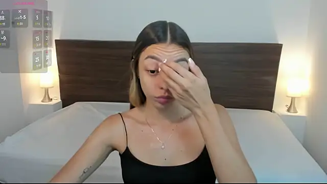 Snapshot of AliceRoss0 chatting on 01-28-25, 08:15 AliceRoss0 online show from 01-28-25, 08:15