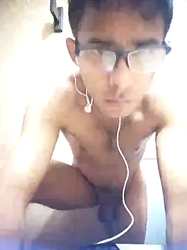 Snapshot of VL25DN26 chatting on 03-12-25, 02:56 VL25DN26 online show from 03-12-25, 02:56