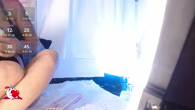 Candy21  online show from 09-16-25, 08:21