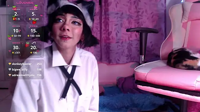 Snapshot of Alicedangerrr chatting on 01-22-25, 07:03 Alicedangerrr online show from 01-22-25, 07:03