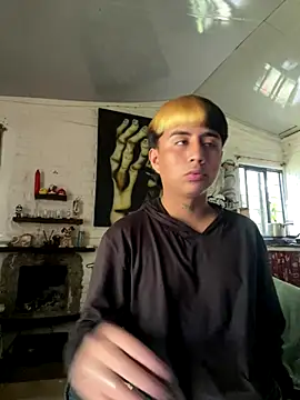 FlpGmz online show from 09-22-25, 07:05