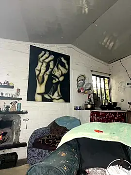 FlpGmz online show from 10-29-25, 09:49