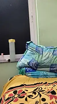 Snapshot of king_boy chatting on 02-18-25, 12:15 king boy online show from 02-18-25, 12:15