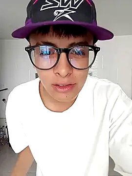 Cuervo maniaco online show from 12-15-24, 02:37