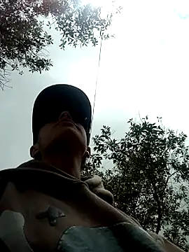 Cuervo maniaco online show from 02-14-25, 03:36