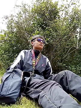 Cuervo maniaco online show from 10-08-25, 04:37