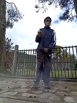 Cuervo maniaco online show from 10-12-25, 04:17