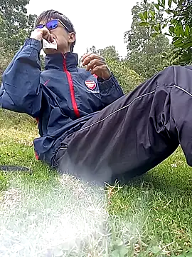 Snapshot of Cuervo_maniaco chatting on 11-05-25, 06:41 Cuervo maniaco online show from 11-05-25, 06:41