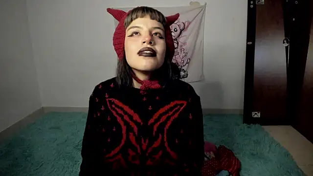 Snapshot of Lucyfx666 chatting on 12-04-24, 07:28 Lucyfx666 online show from 12-04-24, 07:28