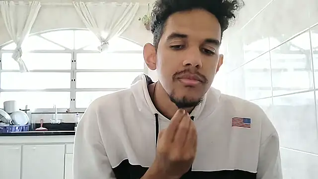 RenziTatte online show from 09-26-25, 03:27