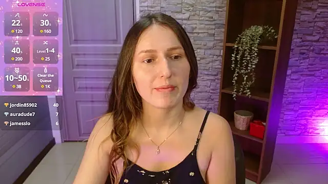 Snapshot of Manuela_bela chatting on 02-17-25, 02:15 Manuela bela online show from 02-17-25, 02:15
