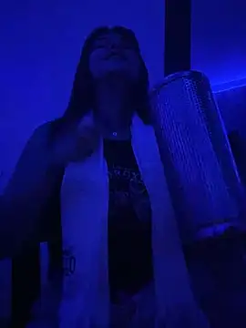 Snapshot of TifanyWhite_ chatting on 12-02-24, 07:58 TifanyWhite online show from 12-02-24, 07:58