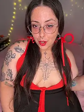 Mizztikaa online show from 05-12-26, 07:22