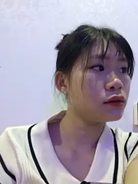 Alissa 121 online show from 10-14-25, 03:35