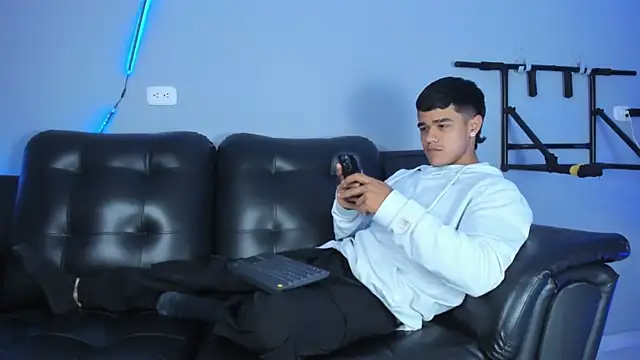 Rob saenz  online show from 03-15-25, 03:59