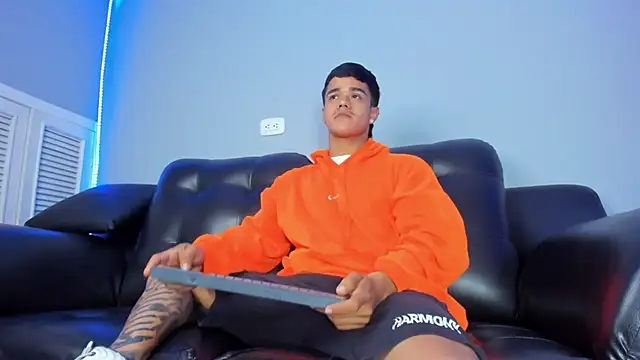 Rob saenz  online show from 03-22-25, 02:03