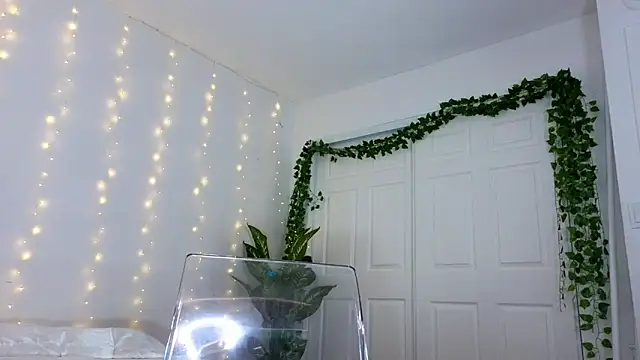 Sapphir3xoxo online show from 04-28-26, 12:42