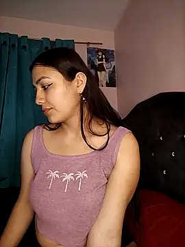 Nahiara velez online show from 02-16-25, 05:04