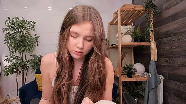 MaryannSoftt online show from 02-06-25, 04:14