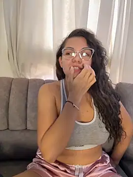 Snapshot of eva_y_marcelo chatting on 11-11-25, 12:16 eva y marcelo online show from 11-11-25, 12:16