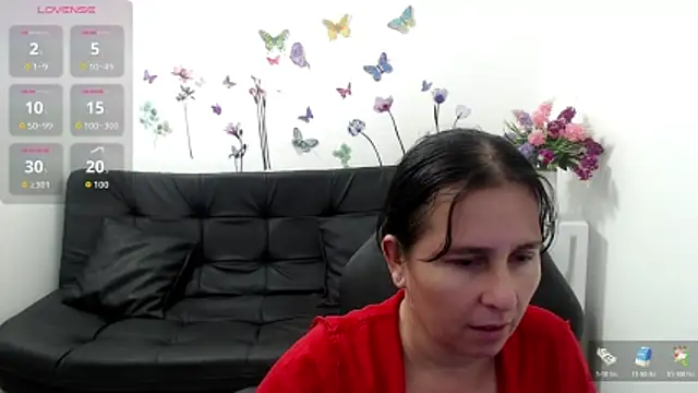 Snapshot of victoria_jones chatting on 05-27-26, 03:31 victoria jones online show from 05-27-26, 03:31