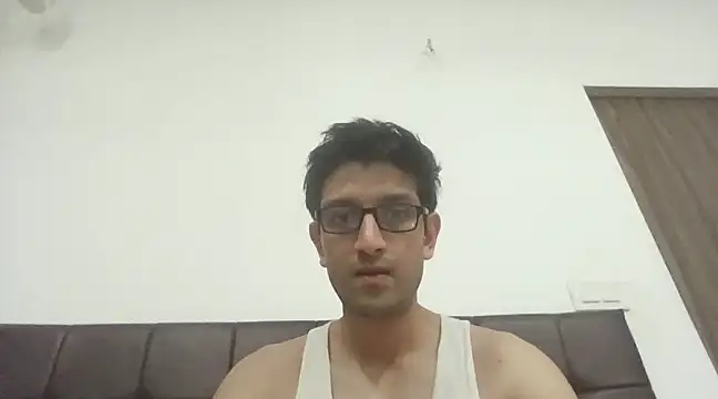 Snapshot of arjun_077 chatting on 12-05-24, 04:55 arjun 077 online show from 12-05-24, 04:55