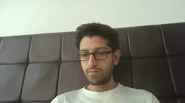 Snapshot of arjun_077 chatting on 12-27-24, 11:39 arjun 077 online show from 12-27-24, 11:39