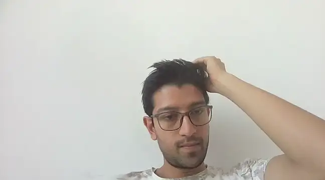 Snapshot of arjun_077 chatting on 03-05-25, 05:18 arjun 077 online show from 03-05-25, 05:18