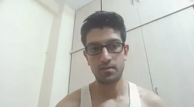 Snapshot of arjun_077 chatting on 03-17-25, 06:42 arjun 077 online show from 03-17-25, 06:42