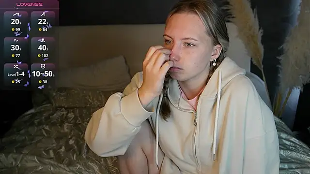 bubble bbb online show from 10-12-25, 04:11